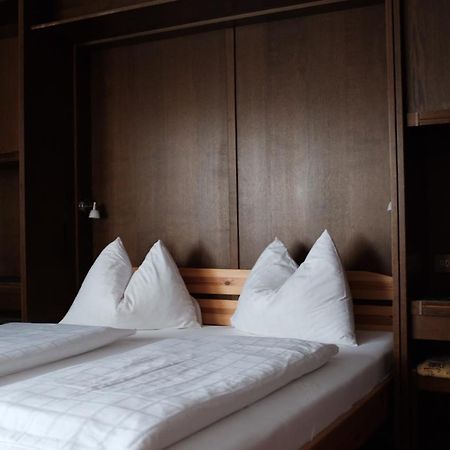 Garni Trojer Hotel Campo Tures Buitenkant foto